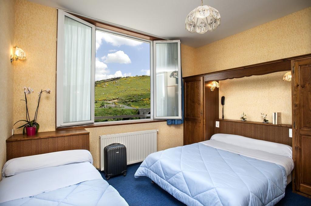 Le Relais De L'Aubrac Hotell Nasbinals Exteriör bild